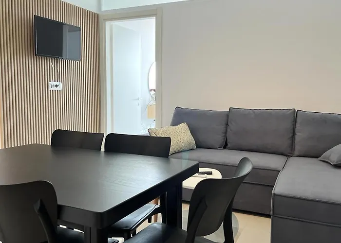 Diamond Star 2 Sarande