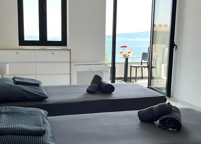 Diamond Star 2 * Sarande